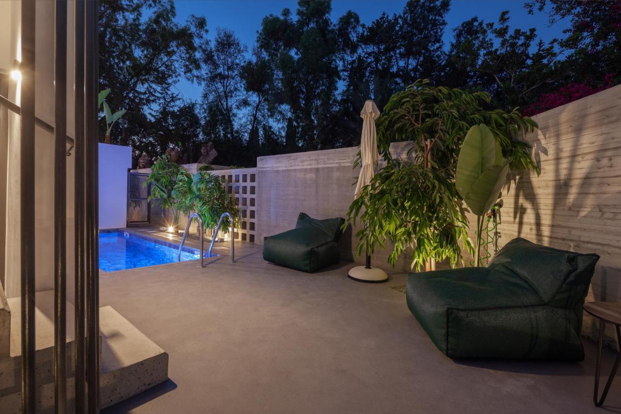 Adrop Pool Suites Paphos Esterno foto